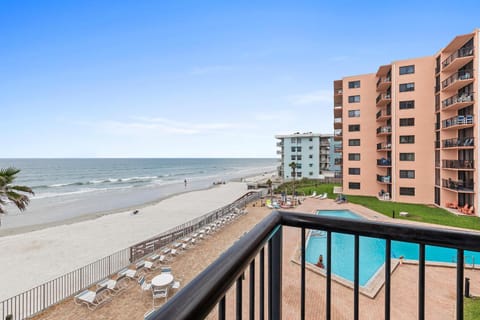 Sunrise 309 House in Edgewater