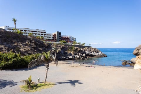 Nearby landmark, Day, Natural landscape, Beach