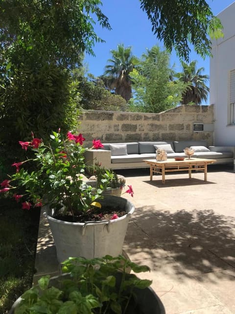 Garden, Garden view
