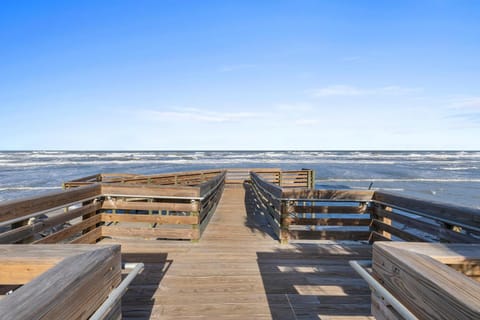 The Wave 302 House in New Smyrna Beach