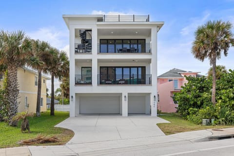 Sea View Play House in New Smyrna Beach