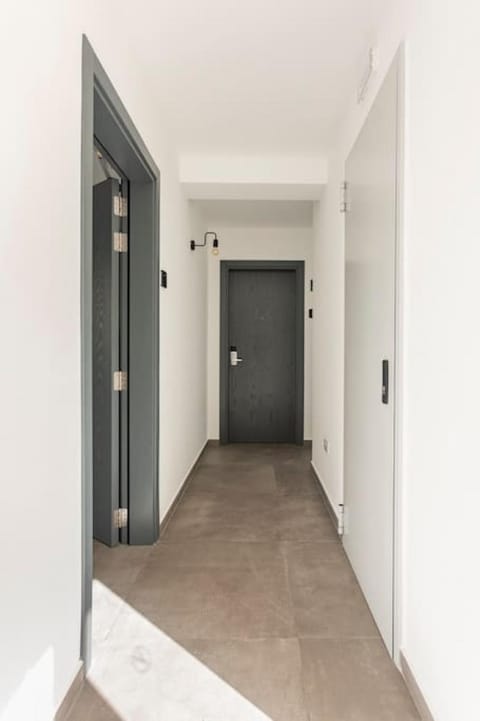 Property building, Decorative detail