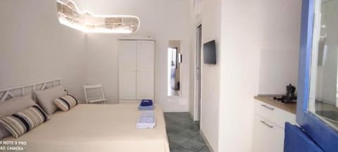 Bedroom, wardrobe