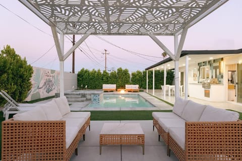 Palm Vista by Rather Be Properties House in Palm Springs