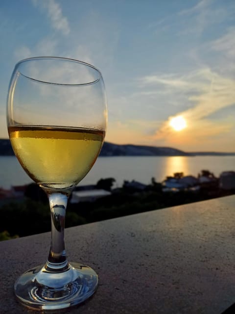 Kairos apartman Apartment in Novalja