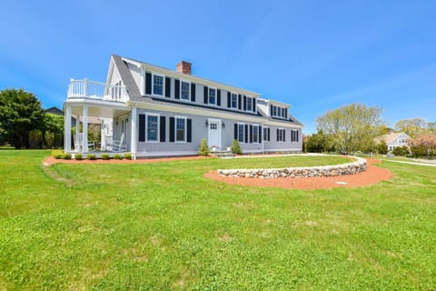 Spacious Game Room Close to Nauset Beach House in Orleans