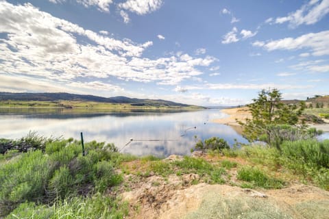 Seven Bays Vacation Rental on Lake Roosevelt! House in Franklin D Roosevelt Lake