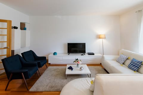 TV and multimedia, Living room