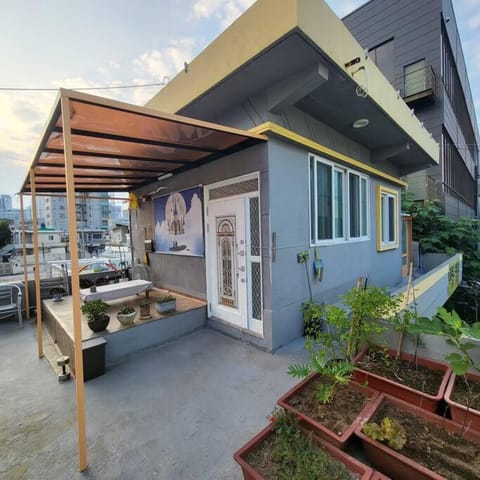 Garden, Balcony/Terrace