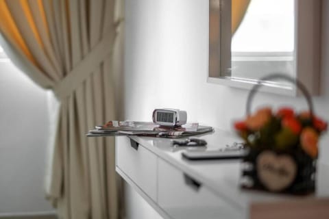 HUGE 3 Bedroom Apartment Beach Front (City View) Apartment in Abu Dhabi