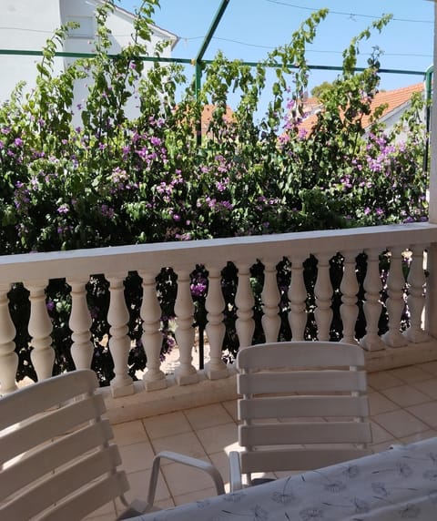 Apartman Žeravica Apartment in Šibenik-Knin County, Croatia