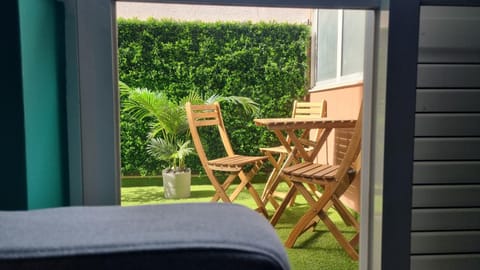 Garden, Balcony/Terrace
