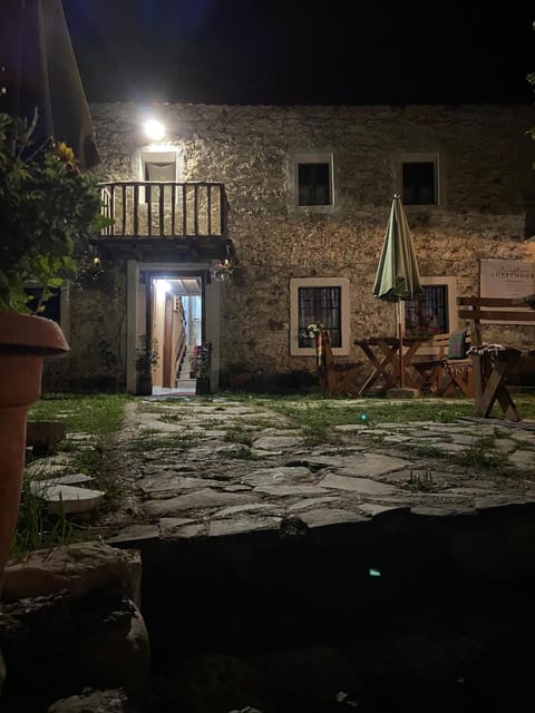 Guesthouse Kujtimi Bed and Breakfast in Montenegro