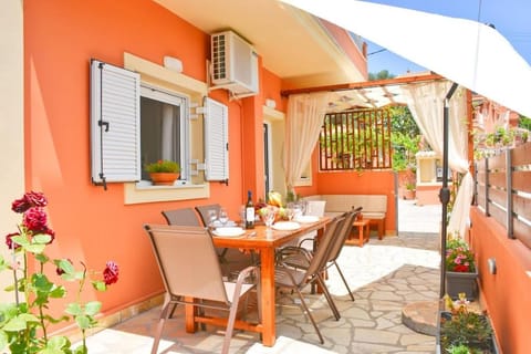 Kosmas Family House Apartment in Corfu