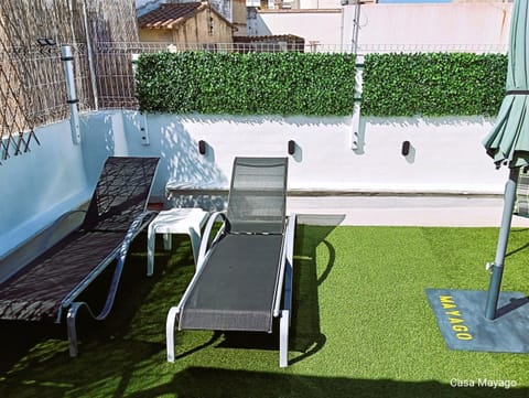 Spring, Day, Solarium, Balcony/Terrace, Decorative detail, sunbed