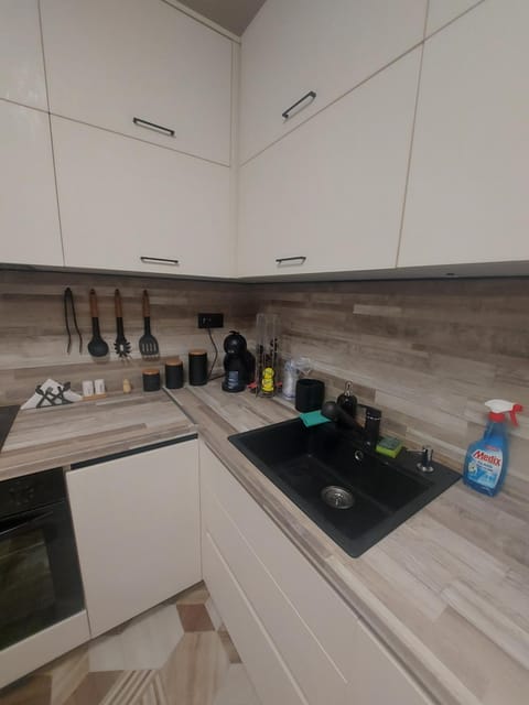 Coffee/tea facilities, Kitchen or kitchenette