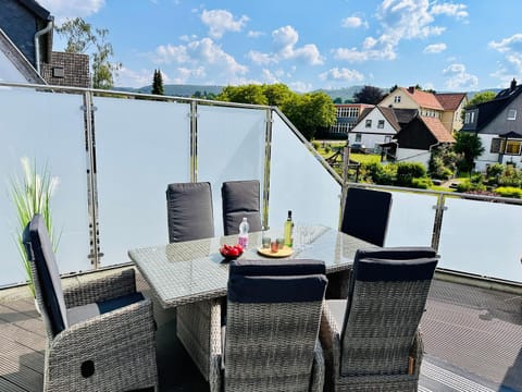 Patio, View (from property/room), Balcony/Terrace, Seating area, Dining area