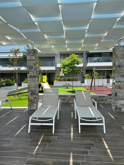 Dina's Holiday Apartment with Pool in Nikiti Apartment in Nikiti