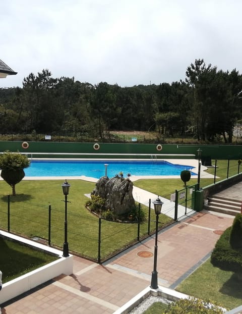 Garden, Swimming pool