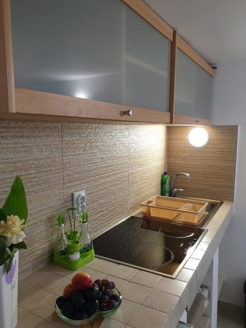 Kitchen or kitchenette, stove