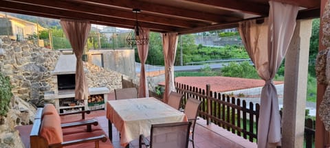 BBQ facilities, Garden, Garden, Balcony/Terrace, Balcony/Terrace, Garden view