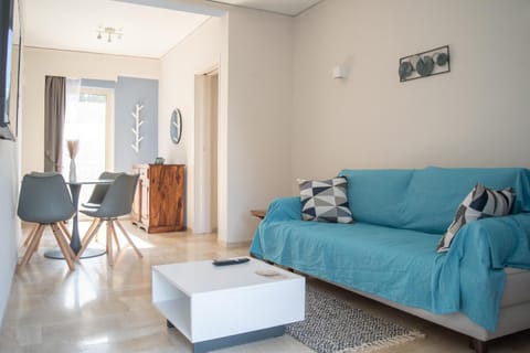 Bed, Living room, Dining area