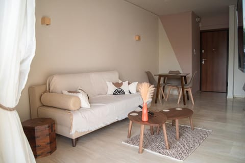 Bed, Living room, Photo of the whole room