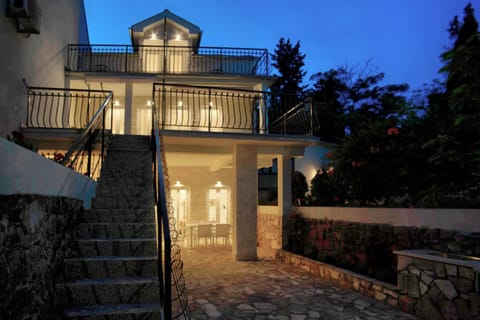 Property building, Night