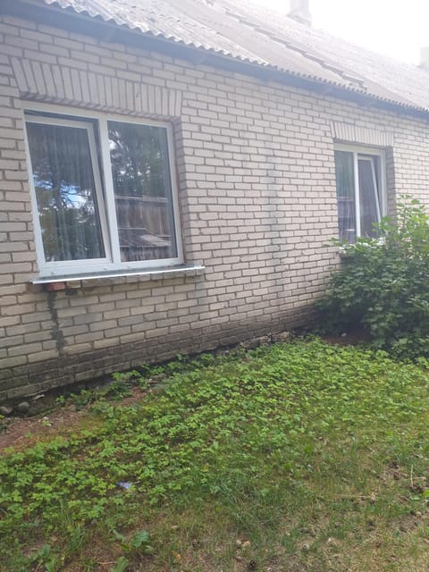 Property building, Day, Photo of the whole room