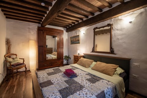 Property building, Living room, Bedroom