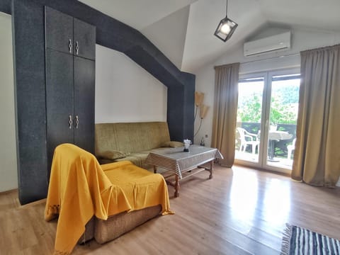 Apartments & Winery Tupancheski Apartment in Ohrid