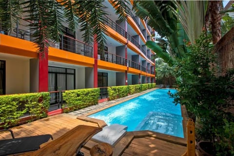 Property building, Swimming pool