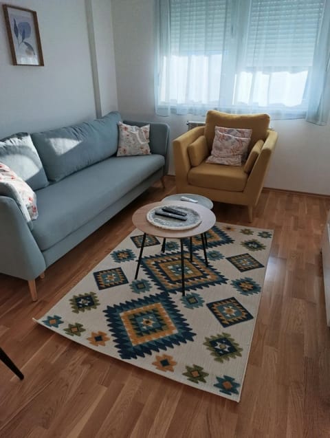 Apartment Eight - Pirot Apartment in Serbia