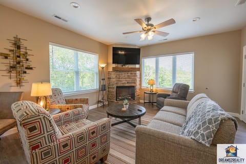 Living room, Seating area