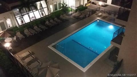 Night, Swimming pool