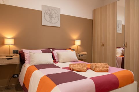 Bed, Photo of the whole room, Bedroom, towels, wardrobe