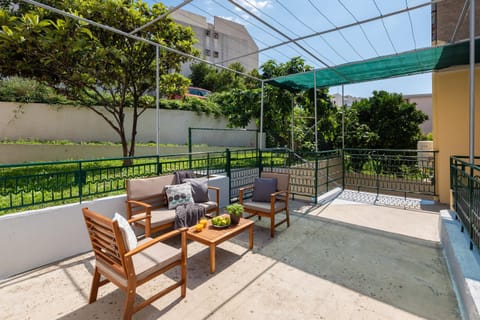 Garden, Balcony/Terrace