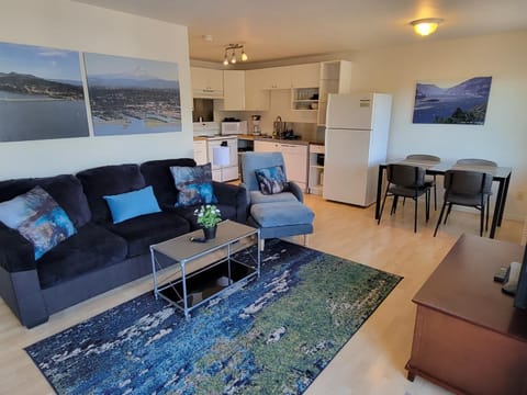 Hood River Suites Extended Stay Apartment Hotel Apartment in Hood River