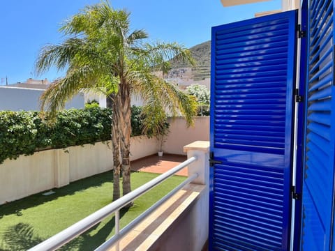Garden, Garden view