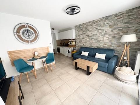 Chez Candie Apartment in 06340 La Trinité, France