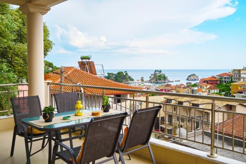 Balcony/Terrace, City view, Sea view