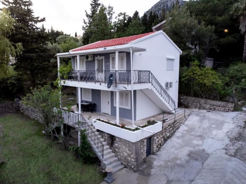 Apartments Matija Apartment in Montenegro