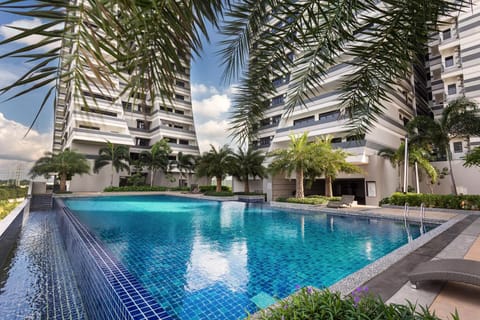 Pool view, Swimming pool