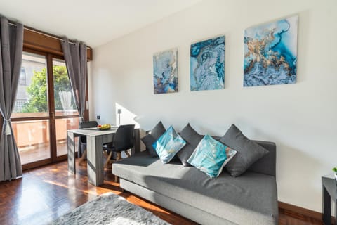 Appartamento vicino a Milano, LIUC e MXP Apartment in Legnano