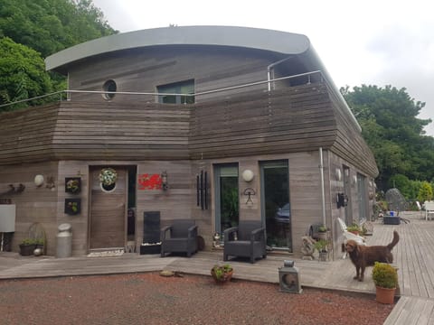 Powis Cottage Bed and Breakfast in Laugharne