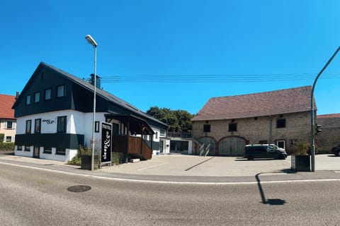 Property building, Street view, Location, Parking