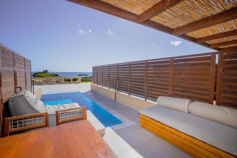 Patio, View (from property/room), Balcony/Terrace, Seating area, Pool view, Swimming pool