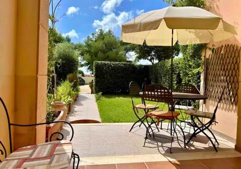 Property building, Patio, Garden