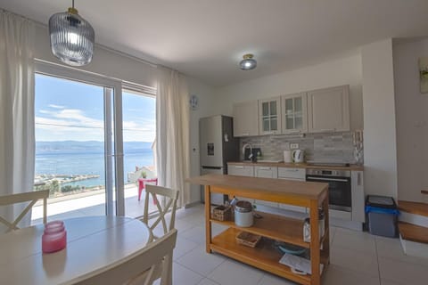 Natural landscape, Dining area