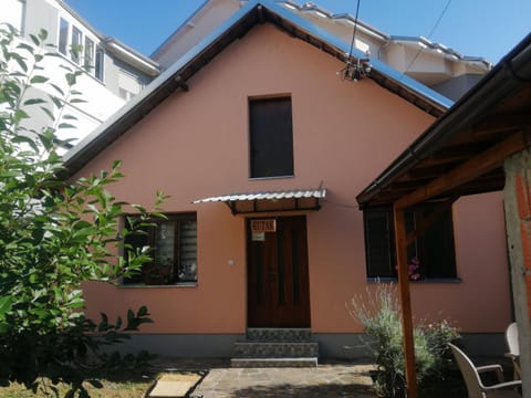 Apartman Kutak Apartment in Serbia